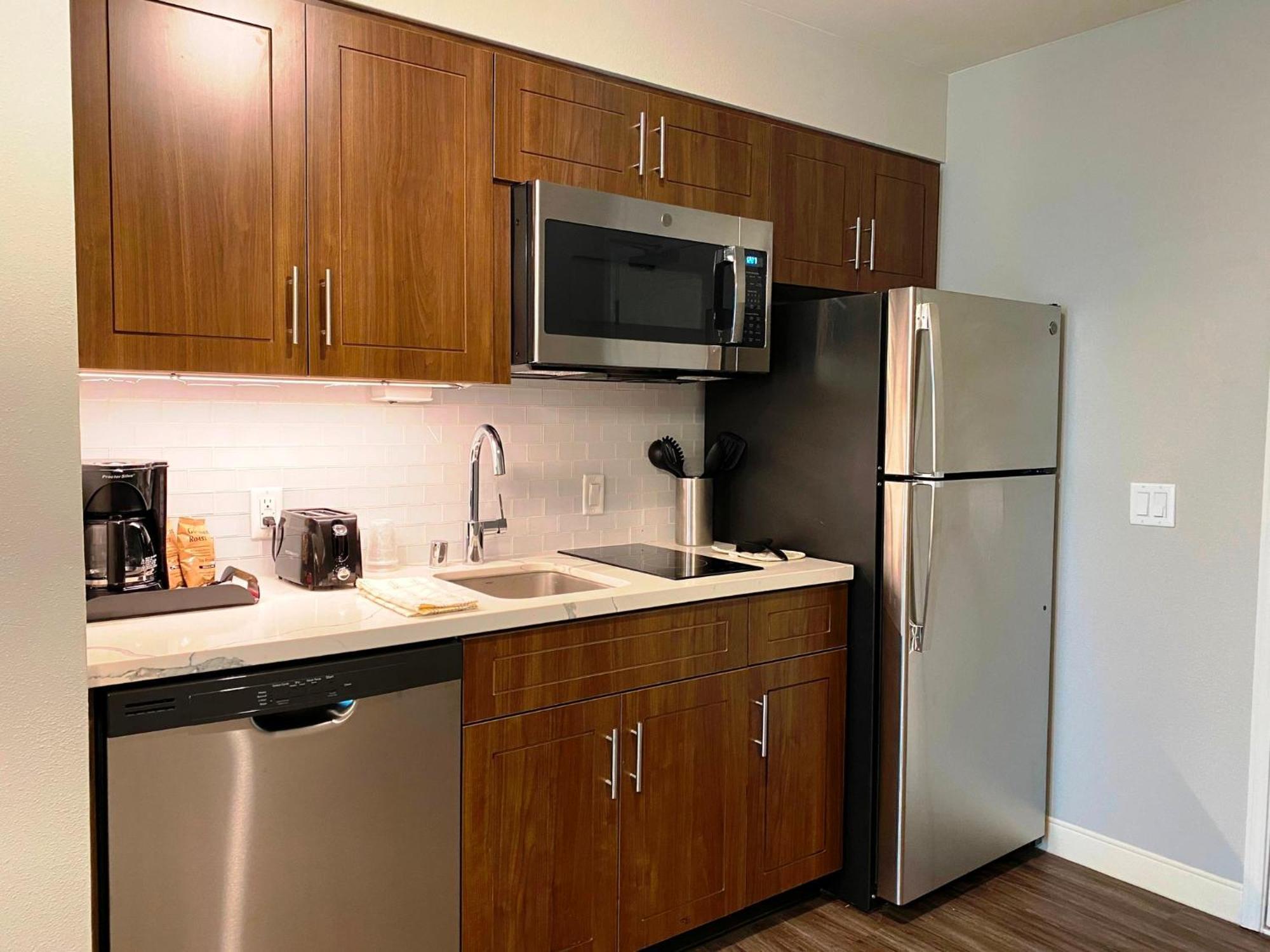 Staybridge Suites - Long Beach Airport By Ihg Exterior photo